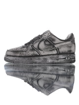 Nike Air Force 1 '07 tief, handbemalt